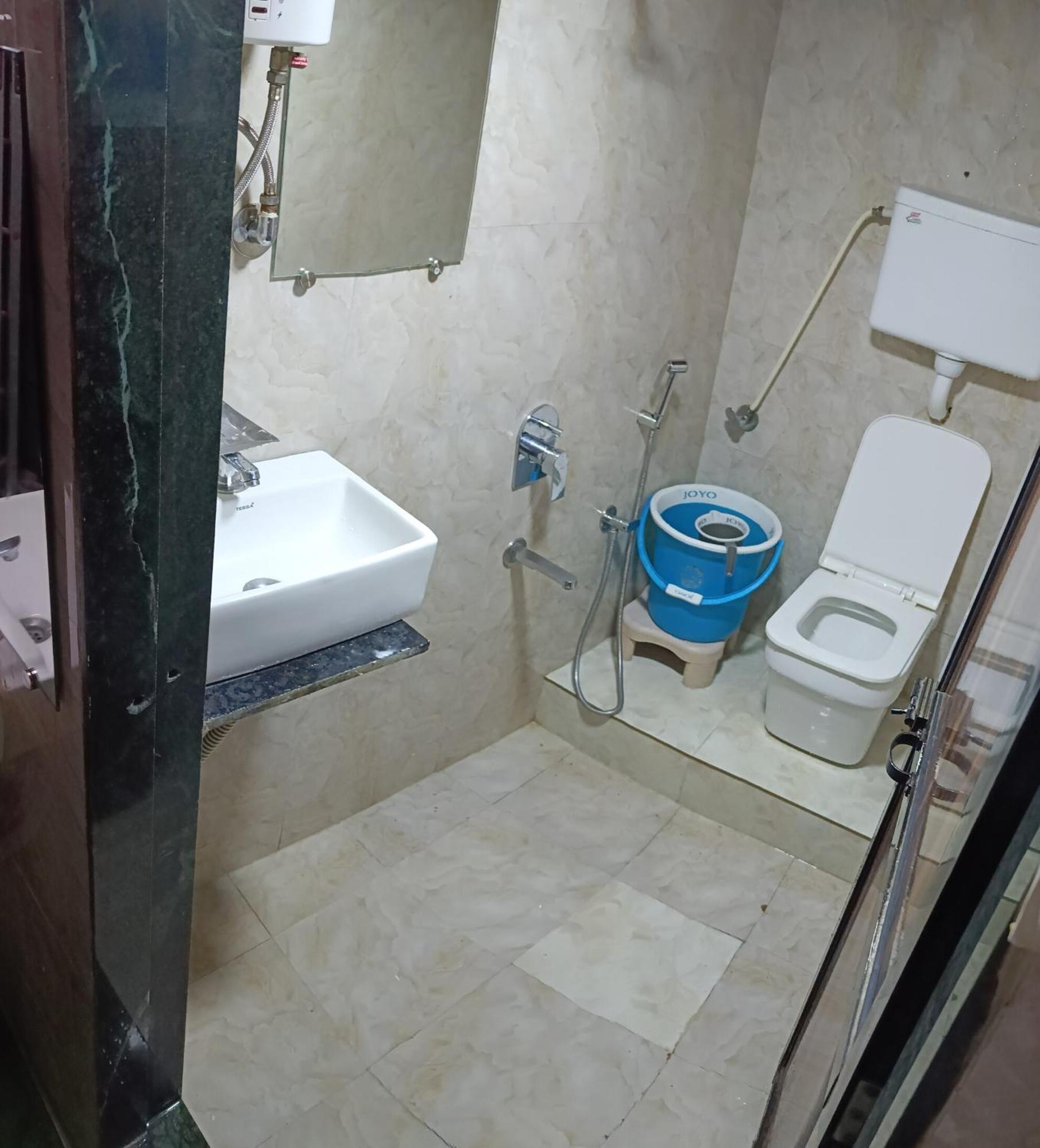 Asra Dormitory For Male And Female Bombay Exterior foto